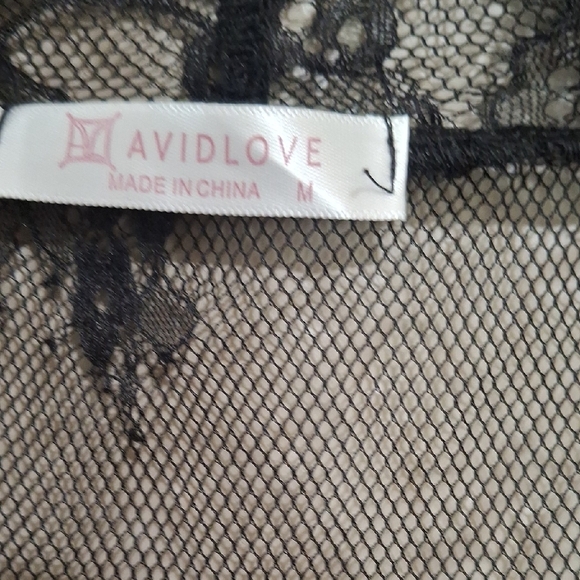 Avid Love Chic Black Lace Robe for Women Size M - Picture 2 of 6